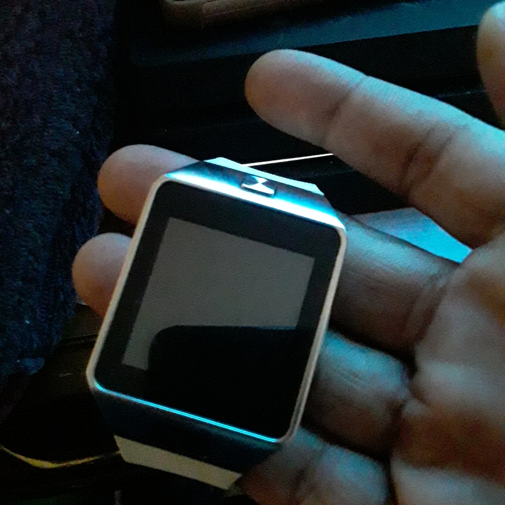 Android SMARTWATCH - Picture 2 of 4